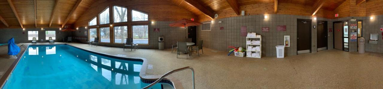 Nichols Inn&Suites Hastings Buitenkant foto