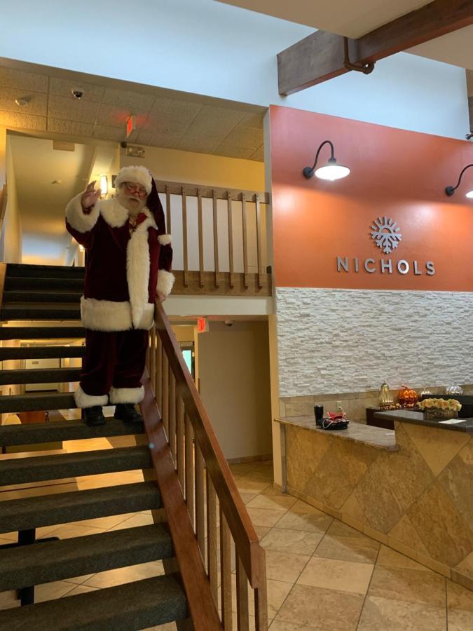 Nichols Inn&Suites Hastings Buitenkant foto